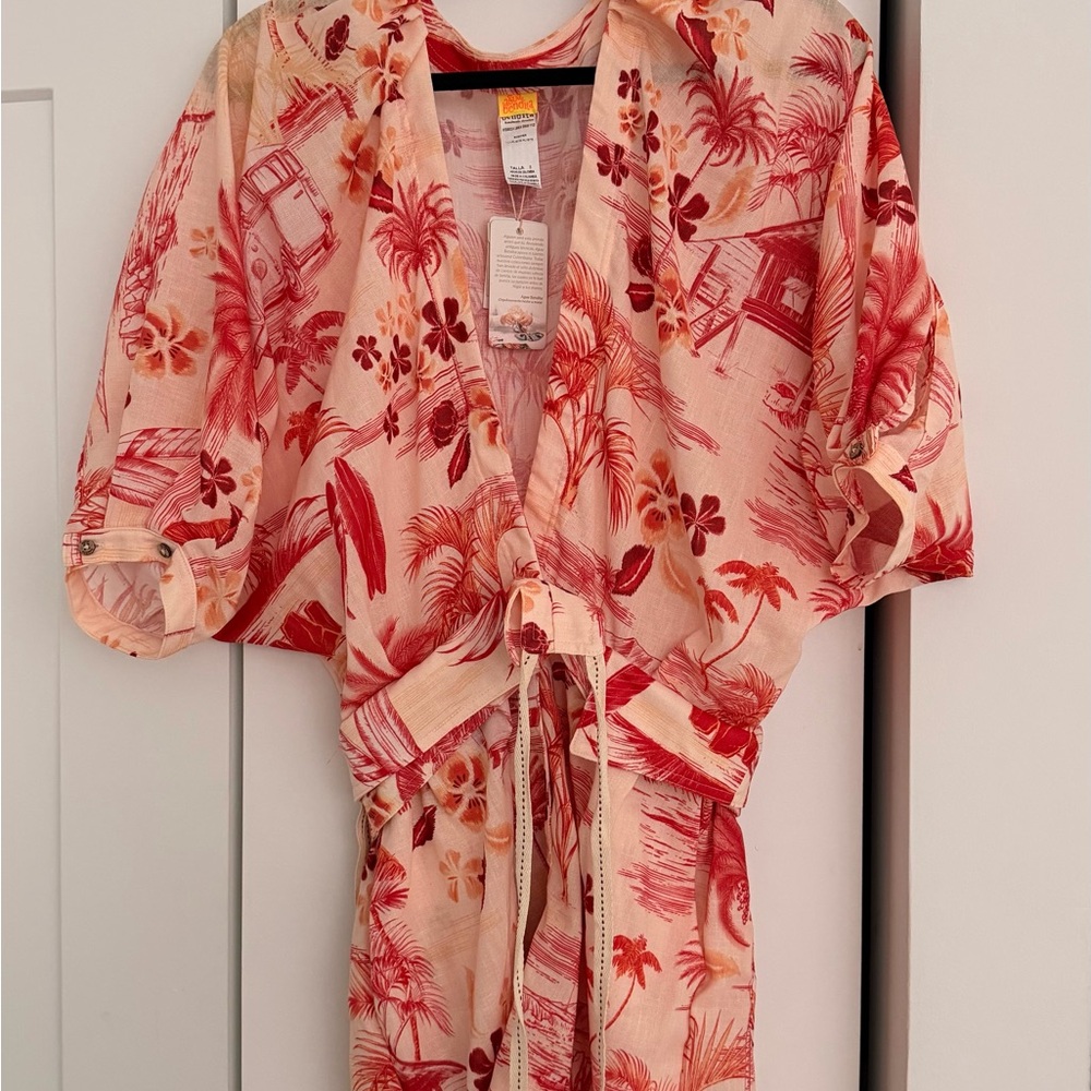 Agua bendita Tropical Red and Cream Kimono Dress